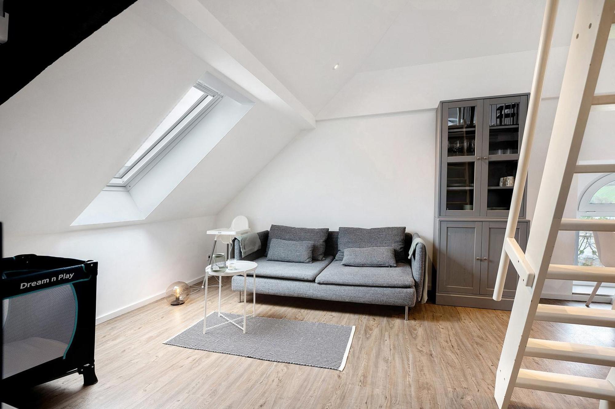 Ferienwohnung Adlernest Mit Weinbergblick Trittenheim Exterior foto